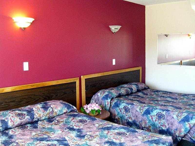 Comox Valley Inn & Suites Courtenay Bilik gambar